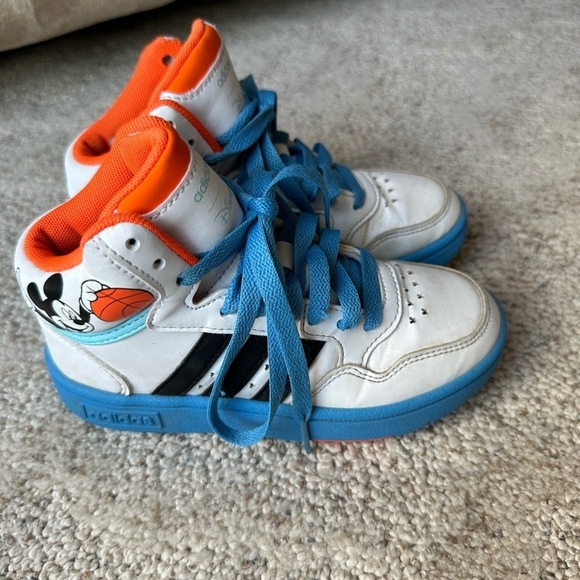 Adidas Kids Disney Mickey Mouse X Hoops Mid 3.0 Sneakers Size 12 - Picture 5 of 11